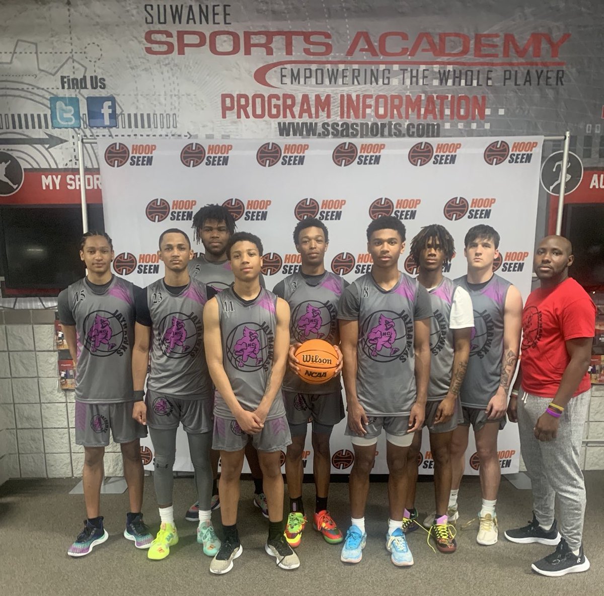 NCJayhawks's tweet photo. Great start to the season! Finished 3-1 in the HoopSeen(@hoopseen) Tip-Off!  Loved the atmosphere &amp; environment, we’ll definitely be back! https://t.co/Qvc8kV1ysy