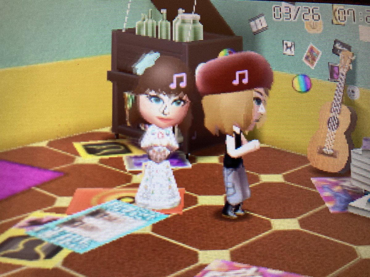 Robin and Nancy are hanging out!