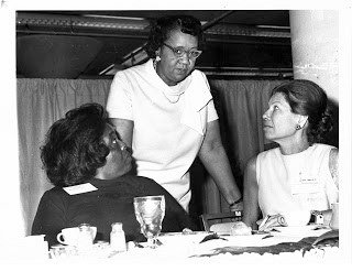 FLHAmerica's tweet photo. Dorothy Height, born March 24, 1912 was an activist for civil &amp; women's rights. During a chance encounter w/Mary McLeod Bethune, Height was inspired to work with the National Council of Negro Women (NCNW).
Pic: Dorothy Height (standing) with Fannie Lou Hamer (left) &amp; Polly Cowan. https://t.co/JCU6pGIpuI