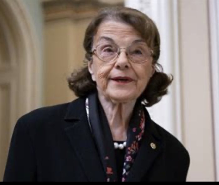 1Nicdar's tweet photo. Where is Diane Feinstein?
Where is Mitch McConnell? 

🤷🏻‍♂️🤷🏻‍♂️🤷🏻‍♂️ https://t.co/OmlkbTVhQo