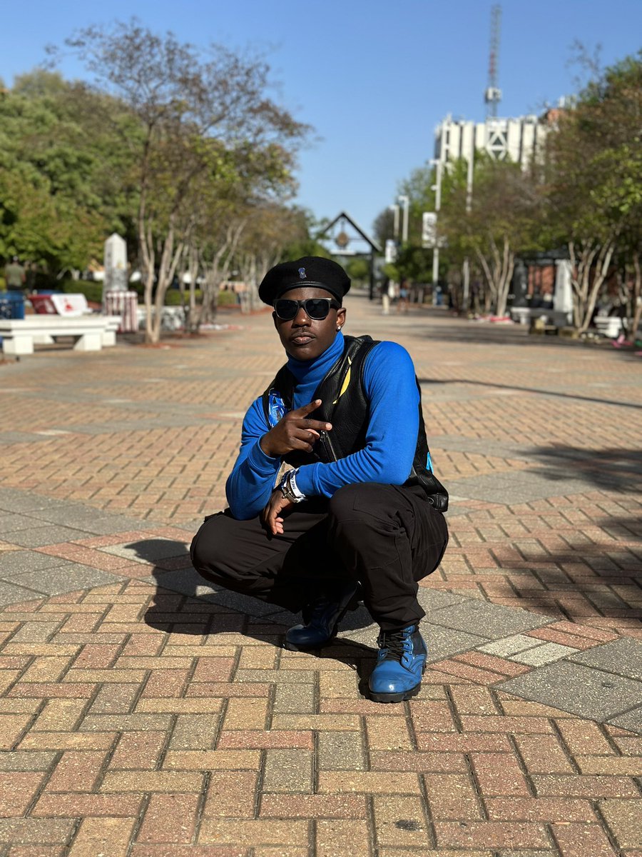 Ttroev1's tweet photo. Allow me to reintroDEUCE myself as   new man, A BLU man🤘🏿🕊️ #gomab https://t.co/7IE8BHMkh9