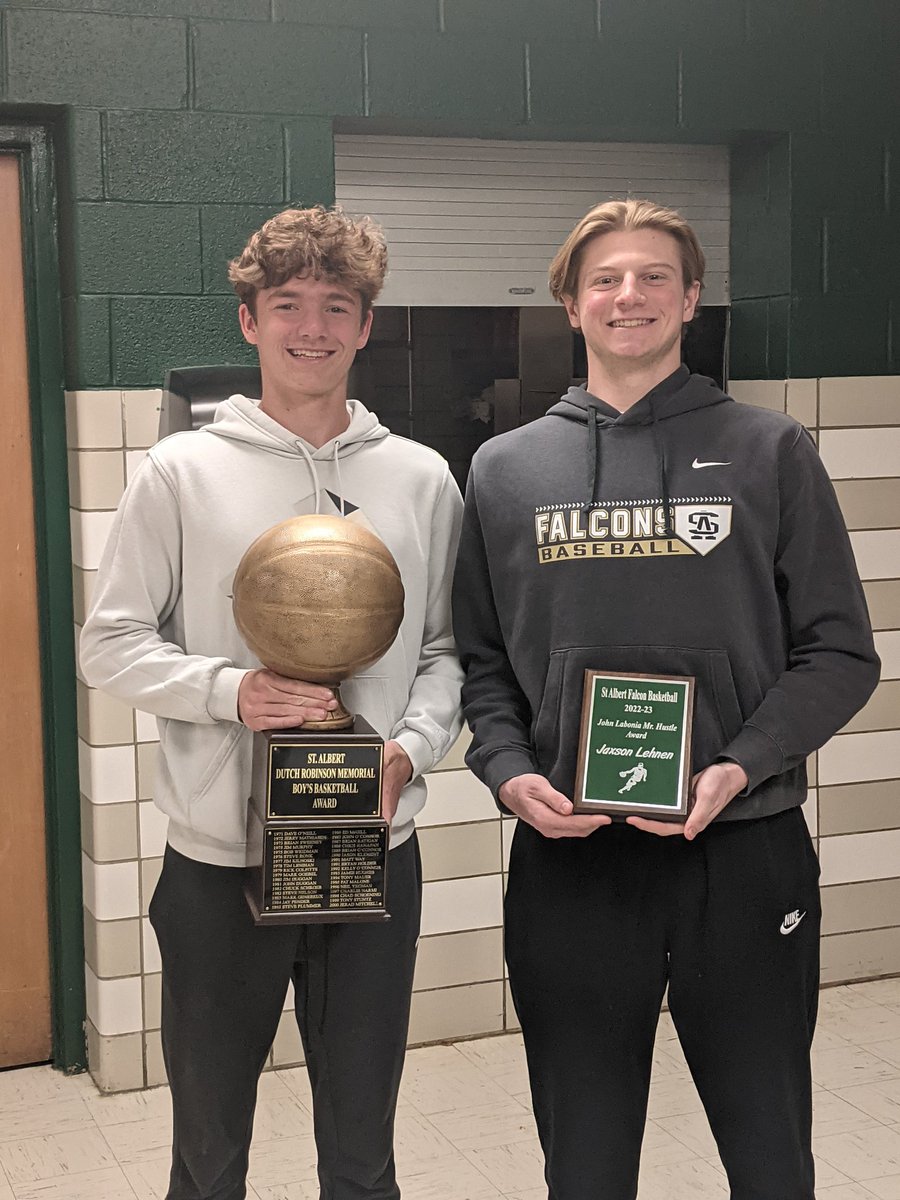 2023 Basketball Banquet, boys played through a tough season, proud of them all! Congrats Colin Lillie our Dutch Robinson MVP and Jackson Lehnen our John Labonia Mr Hustle award winners! Jaxson also wins the highly coveted Coach Peterson Take Charge award, 34 charges in 1 season!