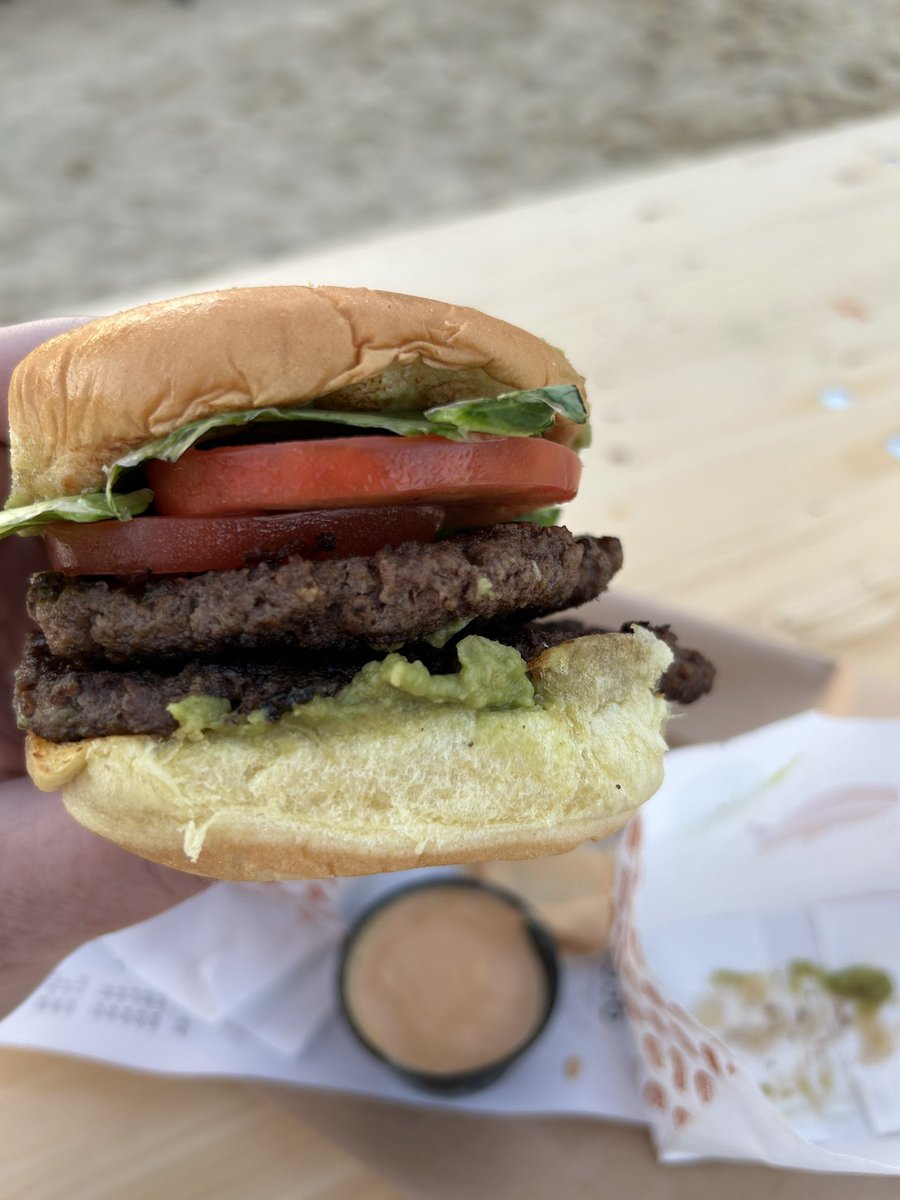 cincygreghoodin's tweet photo. #sundayincincy in the sand @FiftyWestBrew double California and fries baby . #eatcincy #dinelocal #sandysunday #sunnysunday #sundayvibes #getyourburgeron https://t.co/naTBTohMe5