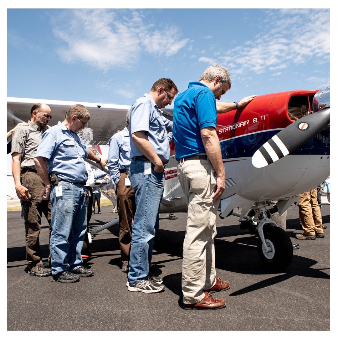 #motivationalmonday "Commit your work to the LORD, and your plans will be established." - Proverbs 16:3 (ESV)
.
.
.
.
#maf #iflymaf #flyingforlife #bringhope #bringlife #prayer