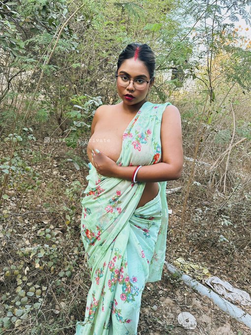 Watch me getting f-ed in mi$$ionary &mdash;&mdash;&mdash;&mdash;> https://t.co/n1bF01fs8z https://t.co/rkRI49UWZh