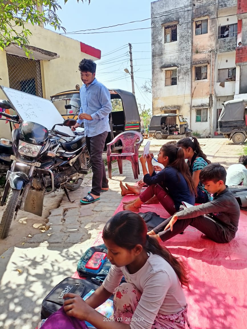 Utthan Basti Charitable Trust tweet media