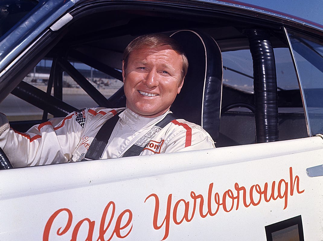Happy birthday to NASCAR HOFer Cale Yarborough 