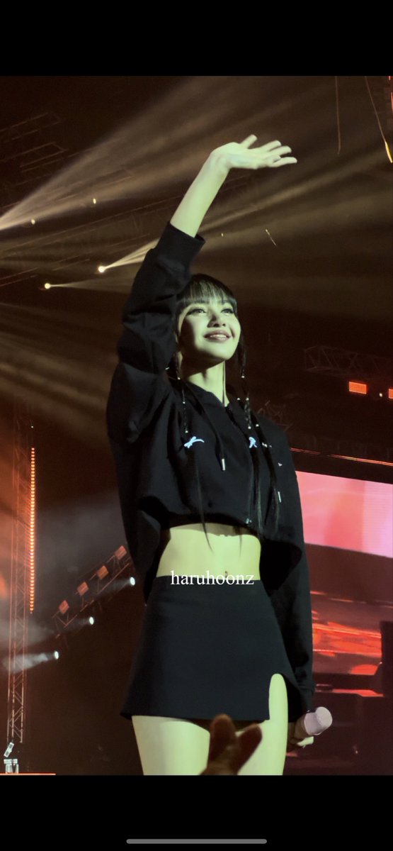 haruhoonz's tweet photo. happy birthday, lisa! 💛

SAY LALISA DAY
#TheGreatestLalisaDay 
#26EdelweissForLISA 
#락스타_팝스타_라리사_생일날

BORNPINK IN MANILA D2
#BORNPINKinManila_BulacanD2 #BORNPINKMANILA_BULACAN @BLACKPINK https://t.co/24BIZMlwJw