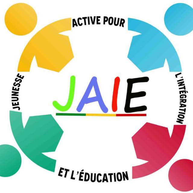 associationjaie's tweet photo. #Semaine_du_consommateur
Droit 8: #Droit à la #satisfaction des #besoins_de_base
Consommateur, #levetoi pour tes #besoins_de_base.
#arcepbenin #mdscbenin #associationjaie #fnuapbenin #cnuced #onudc #wasexo #plantinternationalbenin #faobenin #enabelbenin #GIZBenin #consumer https://t.co/FLxW1Ju0pi