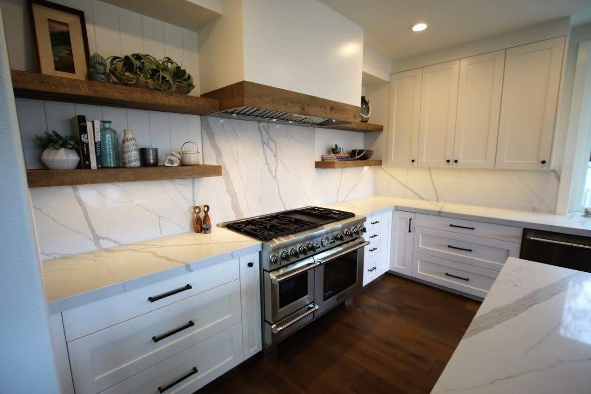 APluskitchen's tweet photo. Design Build Transitional Kitchen Remodel with custom white cabinets countertops and backsplash in city of San Clemente Orange County https://t.co/D74E9CgCKm #KitchenCabinetsOrangeCounty #cabinets #kitchenremodel #construction #customremodel #kitchenidea #hgtv #houzz #contractor https://t.co/F90JyHCTWY