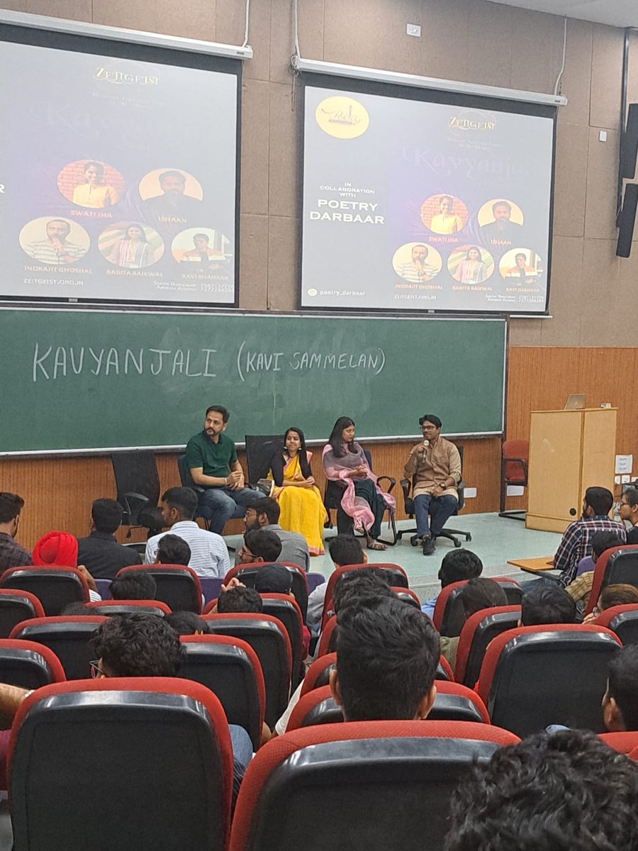 PDarbaar's tweet photo. #kavyanjali  #iitropar  college fest. @PDarbaar https://t.co/Zh96cTs4lw