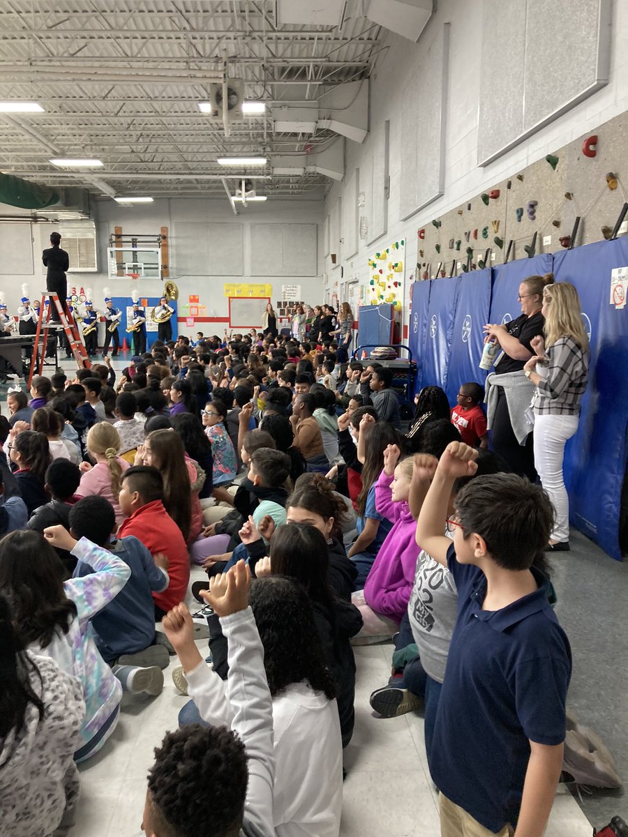 Thank you to <a href="/AntiochHsBand/">Antioch HS Band</a> for coming to visit our 3rd and 4th graders! We see lots of future Bear band members!
