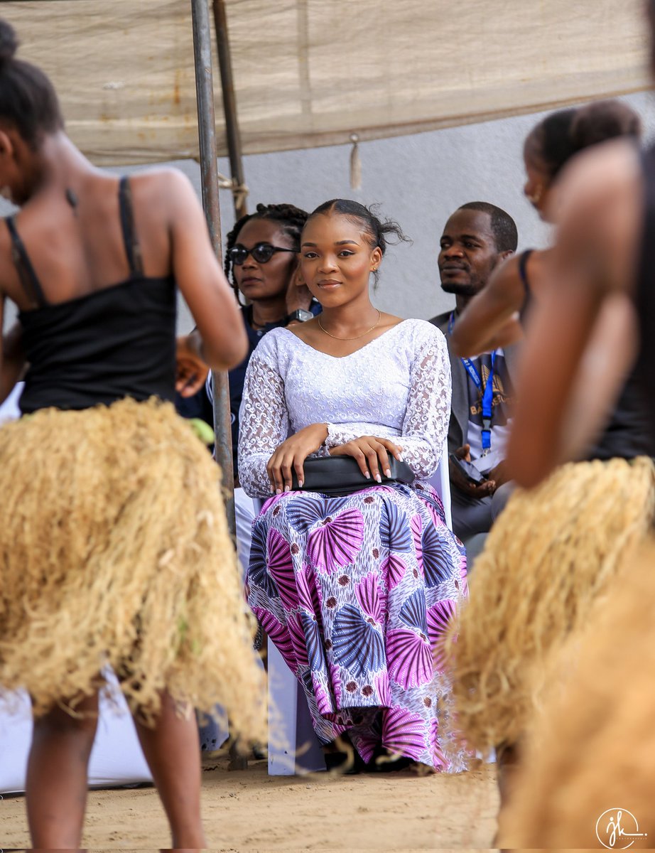 Liliane Basue Officiel tweet media