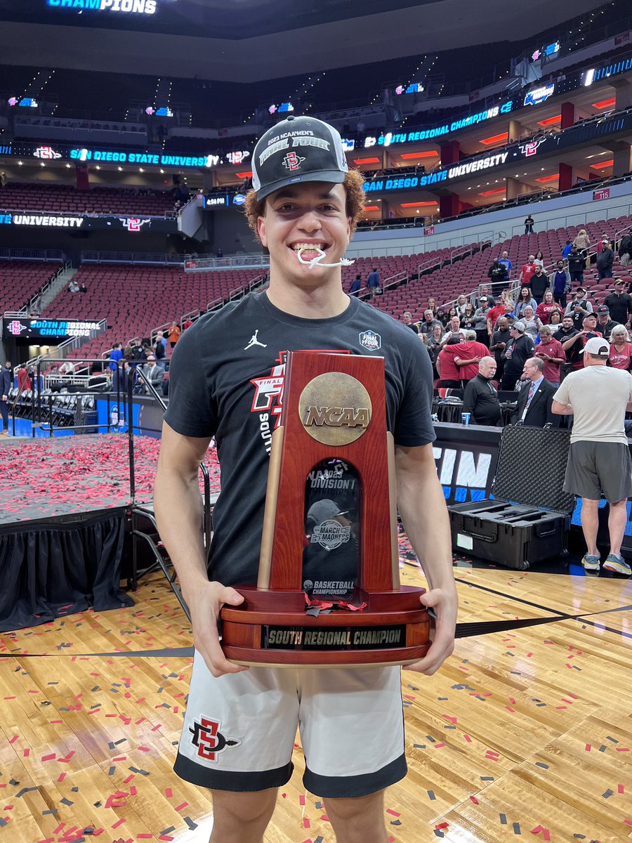 EVision_AZ's tweet image. Elijah Saunders and San Diego State are Final 4 bound! 👀🔥 #RepAZ @elijahsaunders_