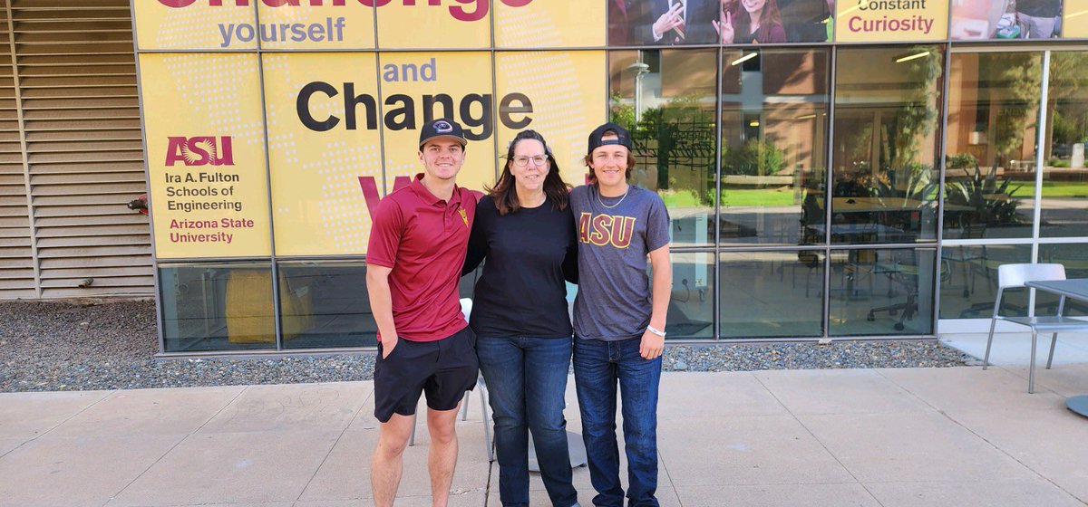 ThePicture_Lady's tweet photo. #BTS with @LibertyLionsBB ’s Dominic (and we tossed Cooper in for a few) at ASU for a fun Senior Session…
#picturelady #LHS #arizonaphotographer #seniorsunday #classof2023 #seniorphoto #SeniorMuse #thetwelfthyear https://t.co/eUWjD8iTyo