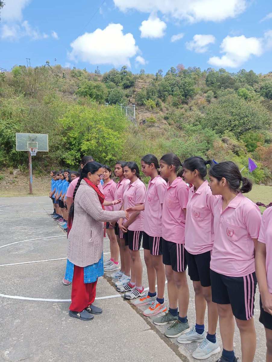 Oak Grove Girls School conducted the Inter house Basketball Tournament from 23rd to 25th March 2023. The final match took place on 25th March between Padmini house and Mirabai house. Mirabai house won the match beating Padmini house. Congratulations to all the participants.
