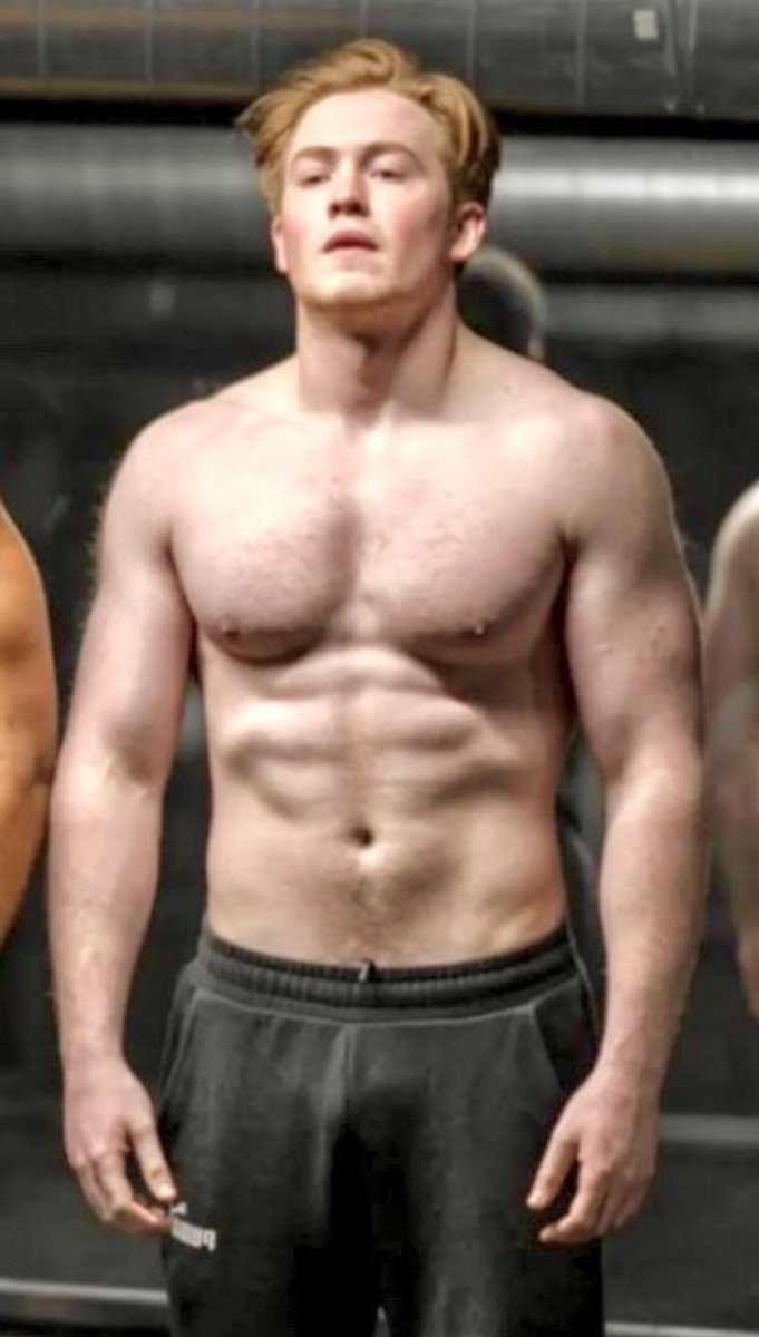 Fit Famous Males on Twitter: 