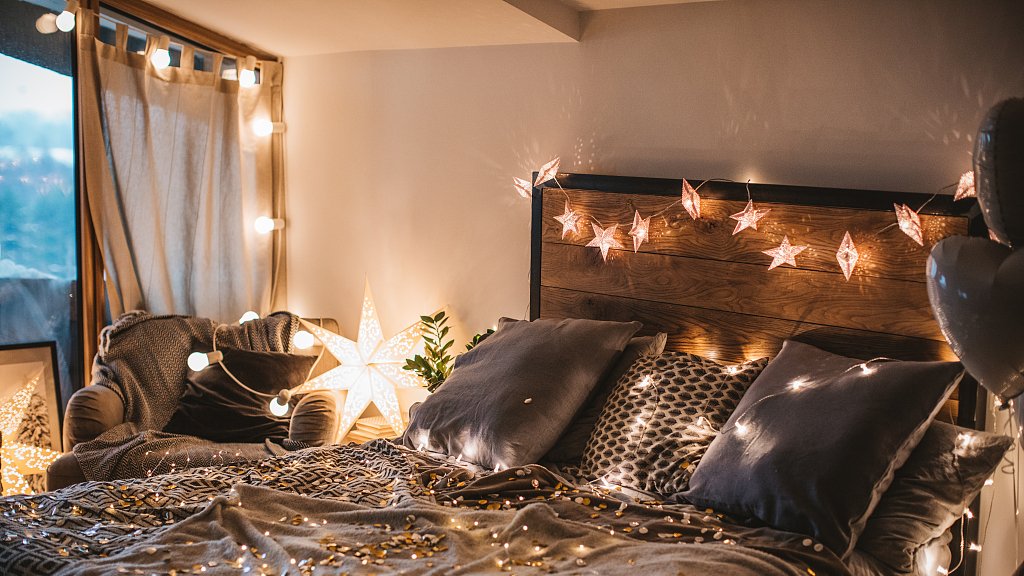 jmexsuss's tweet photo. Happy Sunday! Wish you a good rest🥰
 #cozyvibes #lightingdesign #springvibes #lightingideas #springvibes #treatyourself #offduty #springbreak #decorate #holidayhome https://t.co/OmdC4Xrg3s