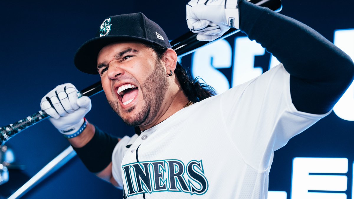 Mariners tweet picture