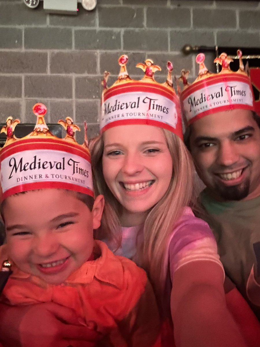 Whitneym7703's tweet image. Enjoyed my weekend off getting in some early birthday celebrations with my boy🥳⚔️🏰  #TheBig5