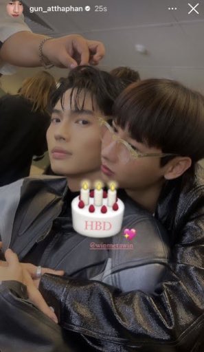 dearWBTSCOUPS's tweet photo. Hi @GMMTV @Eedzilar_ can Win be a guest in Midnight Museum? Or can Gun and Win work on a series together please? Their friendship is so adorable and both are versatile actors. 🙏🏻🙏🏻🙏🏻
#winmetawin #Atthaphan https://t.co/lYVzpC97O4
