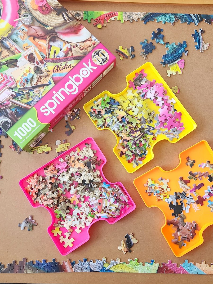 krystalcotriss's tweet image. This Nostalgic Vacation puzzle is one of the 6 new @SpringbokPuzzle! 🌴🏖🦀

I completed this puzzle in roughly 6 hours—it felt like a very fast 1000-piece puzzle to me. 

Thank you to Springbok for sending me this puzzle. I love being a Springbok ambassador!