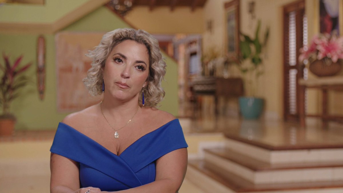 " I feel like he should of known that I was going to have a lot of bags"

I feel like you should have known he might bring the same car he brings every other time.

we all have our feelings.

#90daytheotherway #90dayfiance #90dayfiancetheotherway #90daytow
