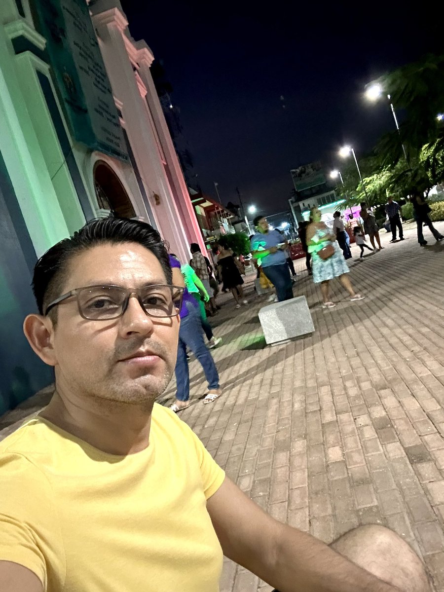 #Comalcalco #Tabasco 
#ParqueCentral 
#NochesDeVerano 
#Agradecido 
#BuenasNoches