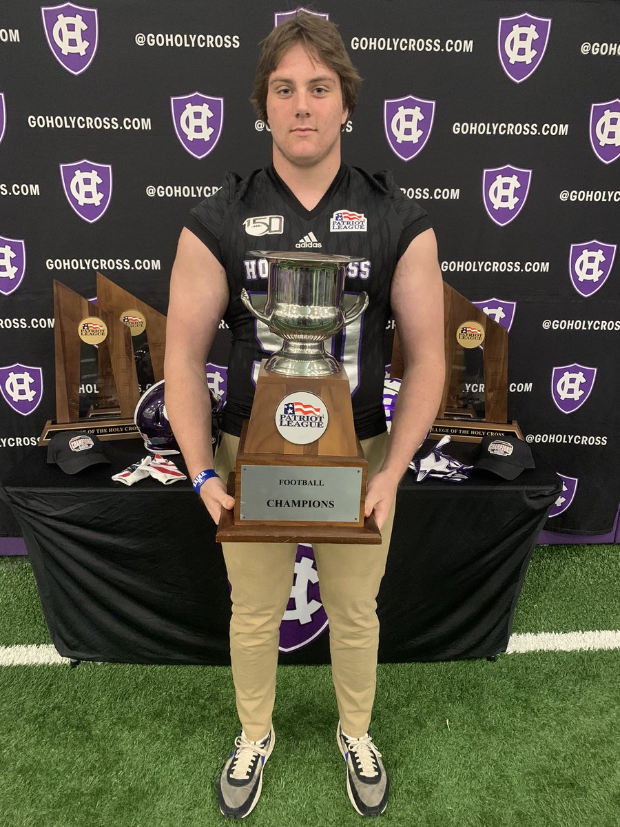 Had an amazing time at @HCrossFB junior day! Thanks to @coachdc34 for the invite. Hope to be back soon! @JonathanWholley @AOF_Football