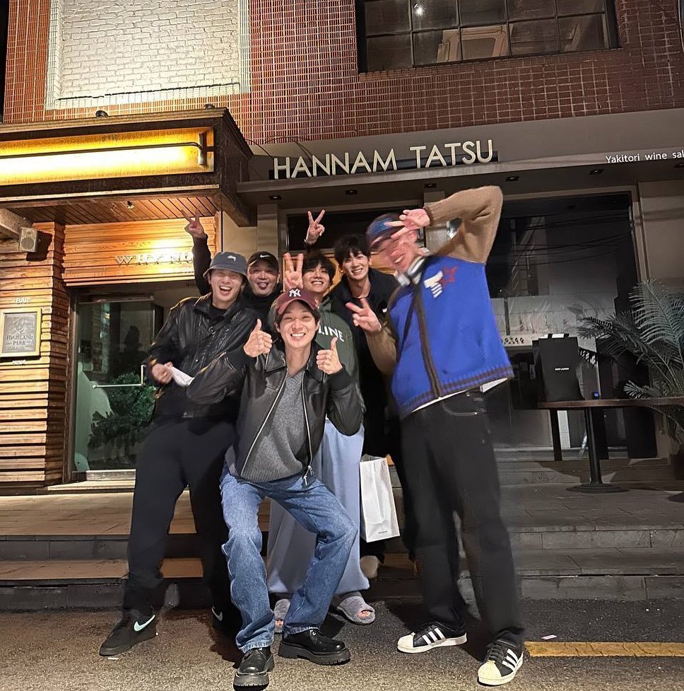 phs_archives's tweet photo. hyungsik with wooga squad from wooshik’s ig update for celebrating his birthday 🤍

📸 dntlrdl https://t.co/Y15MgNgza1