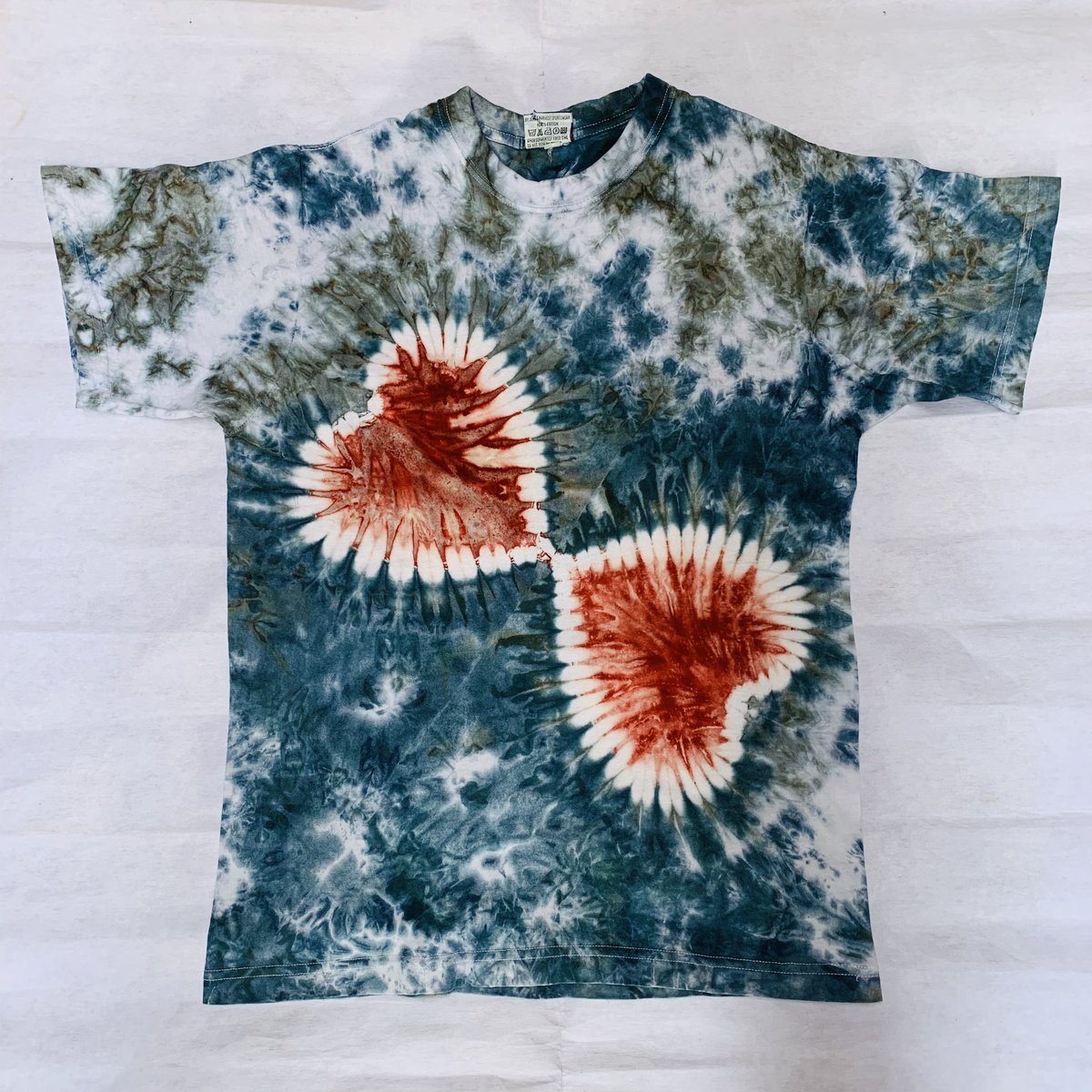 mathkingjosh's tweet photo. @ruffydfire I design plane clothes with any color of your choice, I’m currently in Jos and can deliver to any location Thank you Sir https://t.co/oVjZ8Nj3Aq