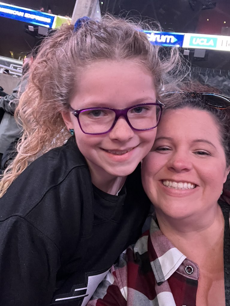 Here for the goalie! #GoKingsGo #bluelinebuddies