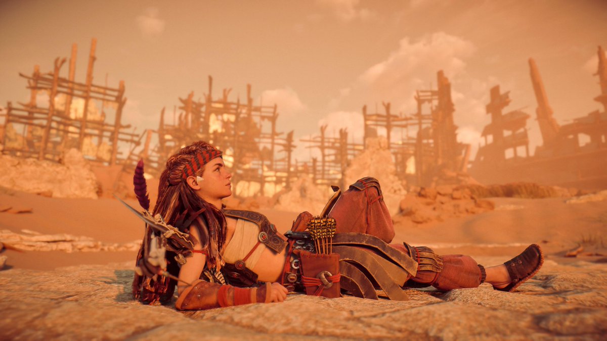 I wonder what this...'Las Vegas' place looked like back then..

There's a lot of really tall buildings, or what used to be buildings.