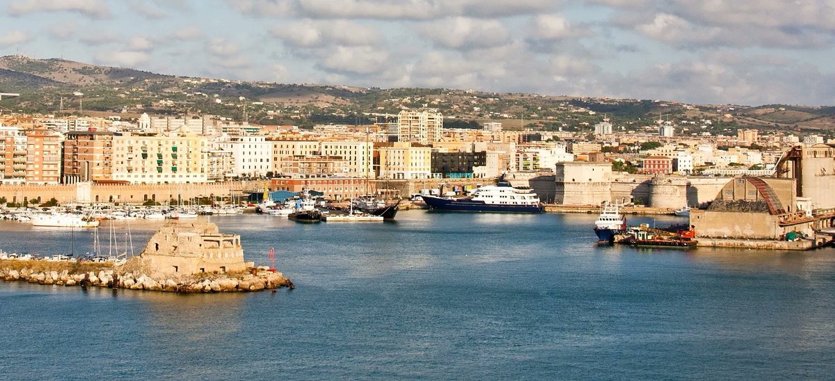 NavicomDynamics's tweet image. We&apos;re counting down the days to our next Rome visit - to attend and exhibit at the 57th EMPA Meeting 2023! 😁 
Keep a look out for the #NavicomDynamics exhibition booth if you want to learn more about our PPUs. #portablepilotunit #EMPA2023 #Rome @empapilots