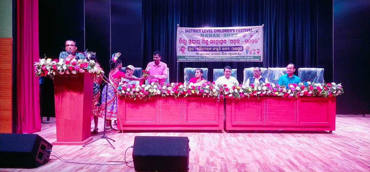 niranjankar's tweet photo. @WCDOdisha @JajpurDcpu @OSCPSODISHA @ChildJajpur
District Level Children's festival MAHAK 2022 was conducted in the auditorium of Goutam Buddha Sanskruti Bhawan,Jajpur on 09.11.2022 with a view to explore the inner potentiality of CCI children. https://t.co/sPjPMFxbXa