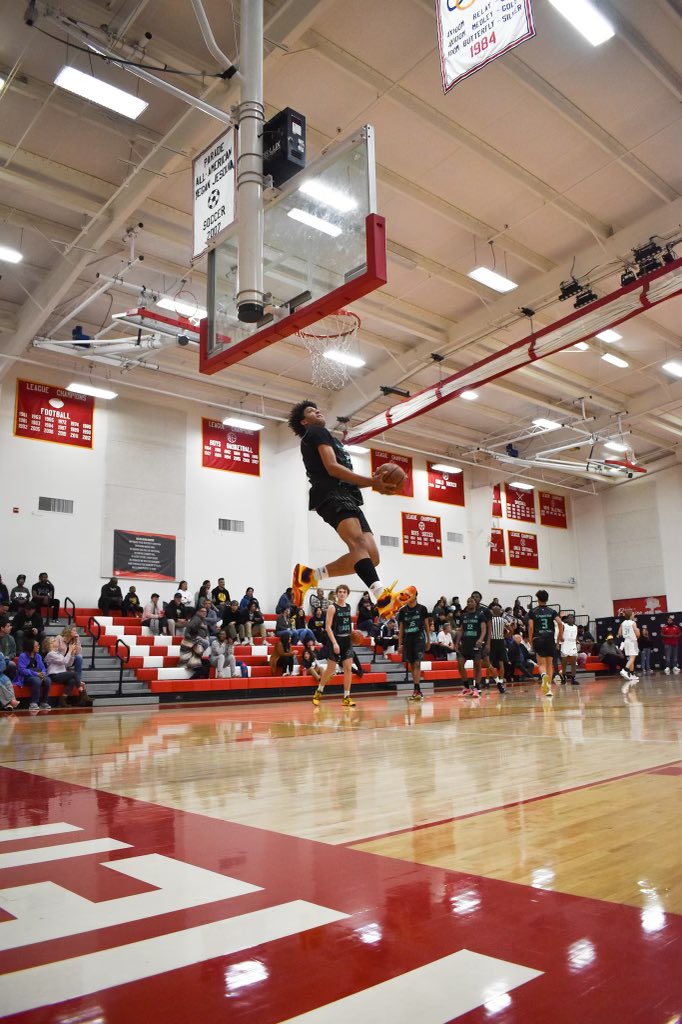 Peninsula Panther Boys Basketball (@PeninsulaBoys) on Twitter photo 2023-03-27 02:04:00 At the Heaven on Hardwood 2023 Allstar Game Peninsula’s Brayden Smith not only brought the house down winning the Slam Dunk contest he also brings to the hill the MVP trophy! Congratulations @Brayden_Smith21 @DamianCalhoun @breezepreps @latsondheimer @sbs_hoops @PVPHS_Athletics At the Heaven on Hardwood 2023 Allstar Game Peninsula’s Brayden Smith not only brought the house down winning the Slam Dunk contest he also brings to the hill the MVP trophy! Congratulations @Brayden_Smith21 @DamianCalhoun @breezepreps @latsondheimer @sbs_hoops @PVPHS_Athletics