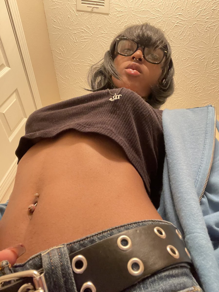 ms vorhees ⋆ tweet media