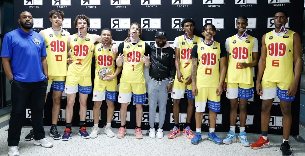 Congrats to TEAM 919 and most outstanding players <a href="/AudreyEricksen/">audrey ericksen</a> and <a href="/Gabriel_cerdaa/">Gabriel Cerda</a>