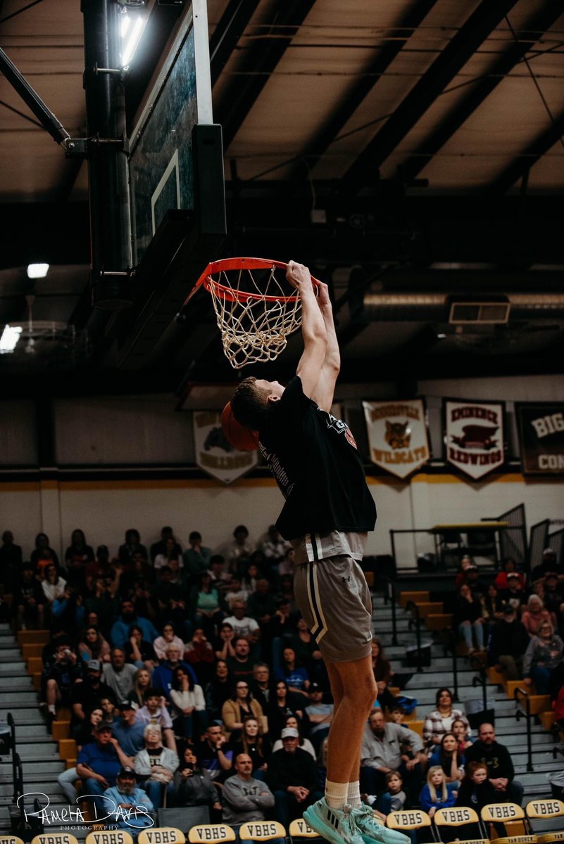 Cassidy Barton tweet media