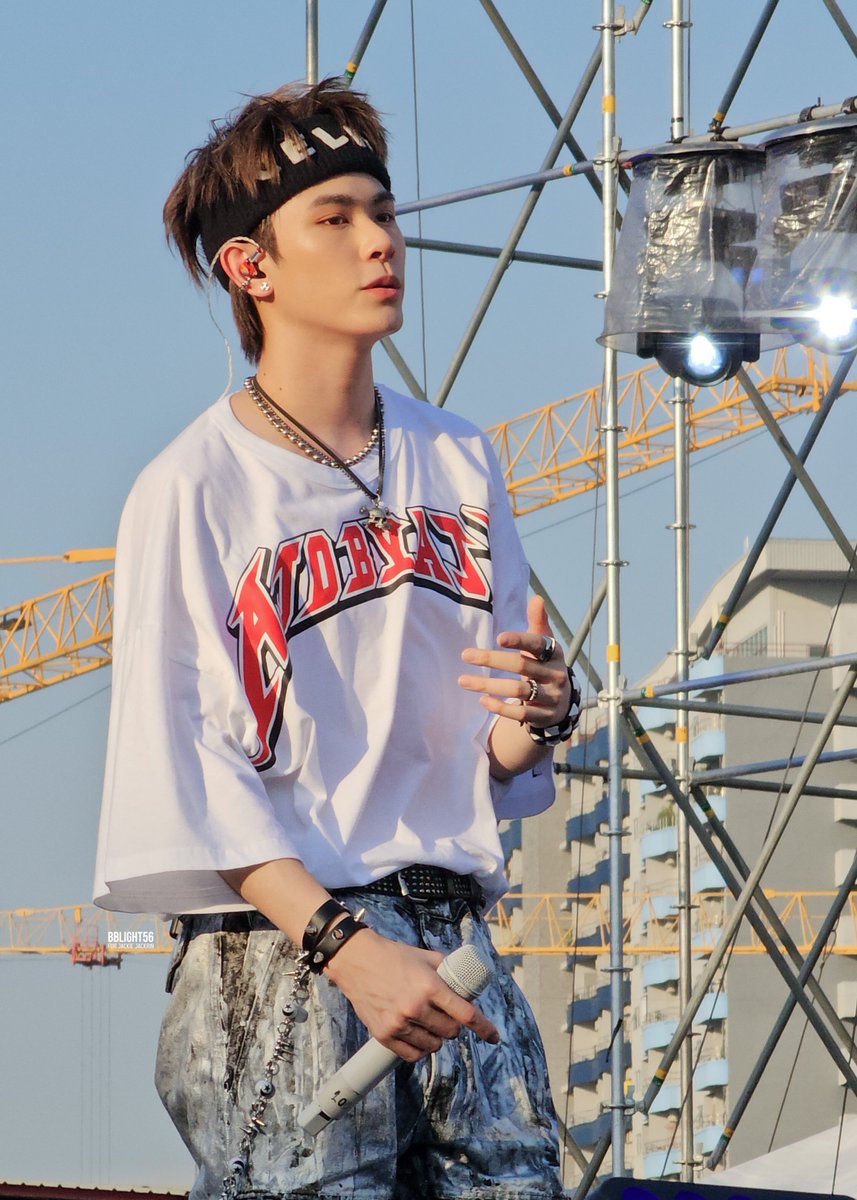 bblight56's tweet image. ♡♥︎ JK ♥︎ ♡

(เสื้อผ้าหน้าผมแสงเสิงส่งไปหมด หล่อจนกดรัวๆ) 
#SoundCheckwithTRINITY
#SoundCheck_TH
#TRINITY_TNT
#JackieJackrin