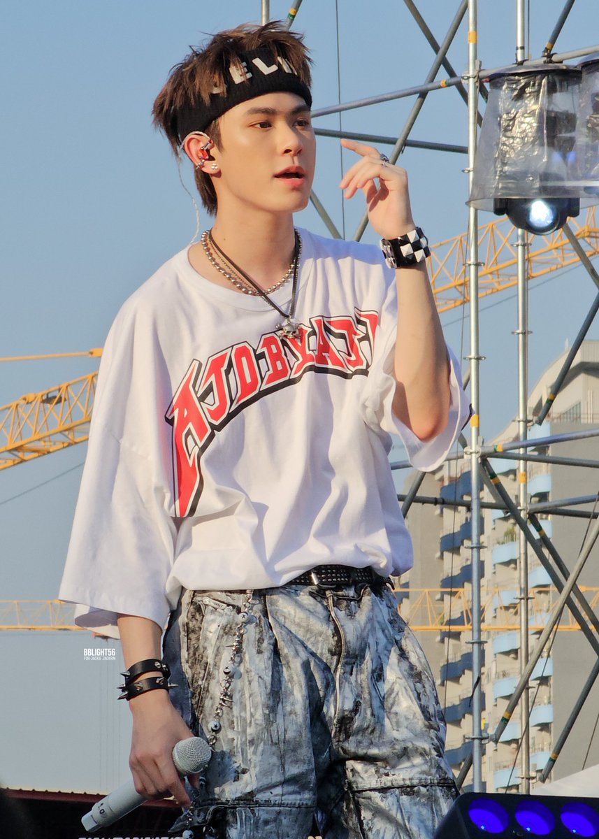 bblight56's tweet image. ♡♥︎ JK ♥︎ ♡

(เสื้อผ้าหน้าผมแสงเสิงส่งไปหมด หล่อจนกดรัวๆ) 
#SoundCheckwithTRINITY
#SoundCheck_TH
#TRINITY_TNT
#JackieJackrin