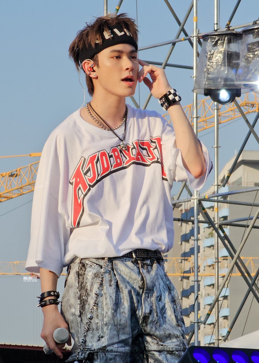 bblight56's tweet image. ♡♥︎ JK ♥︎ ♡

(เสื้อผ้าหน้าผมแสงเสิงส่งไปหมด หล่อจนกดรัวๆ) 
#SoundCheckwithTRINITY
#SoundCheck_TH
#TRINITY_TNT
#JackieJackrin