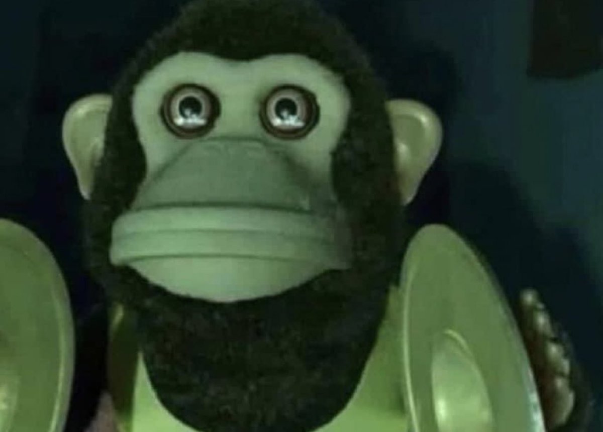 nobody:

me zoned tf out: