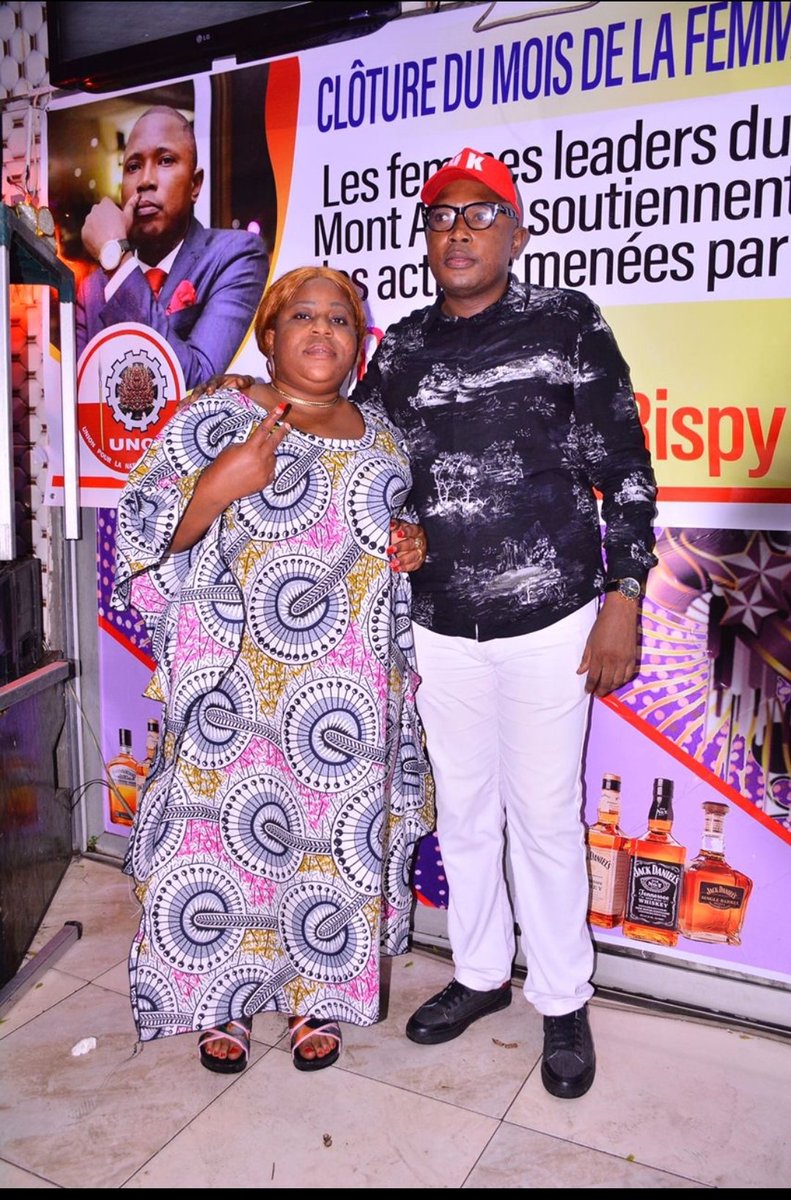 rispykilaba's tweet photo. Clôture du mois dédié à la femme, sous une pluie battante ns étions honoré par les femmes leaders du Mont Amba, qui ont exprimé leur soutien à ntre vision sur le renouvellement de la classe politique en RDC.
@VitalKamerhe1 @BillyKambale1 @uncrdc @becaum1 @Bibishe6 @KosoCharlotte https://t.co/2g2lcn5UTV