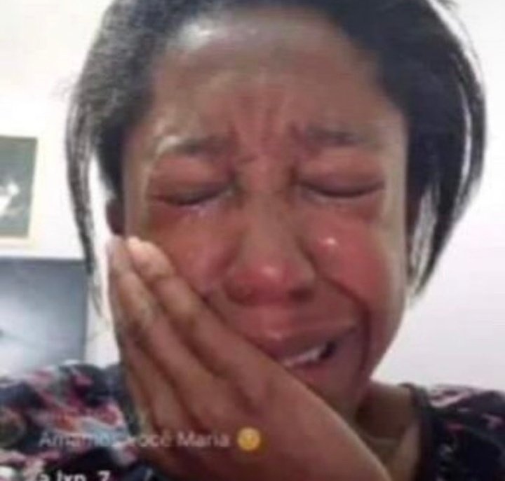 bwnita's tweet photo. O ALFACE IA DAR O ANJO PRA DOMITILA E AINDA DEFENDEU ELA CRAVANDO COMO FINALISTA

ALFACE EU TE AMO https://t.co/muY6m4BCOf