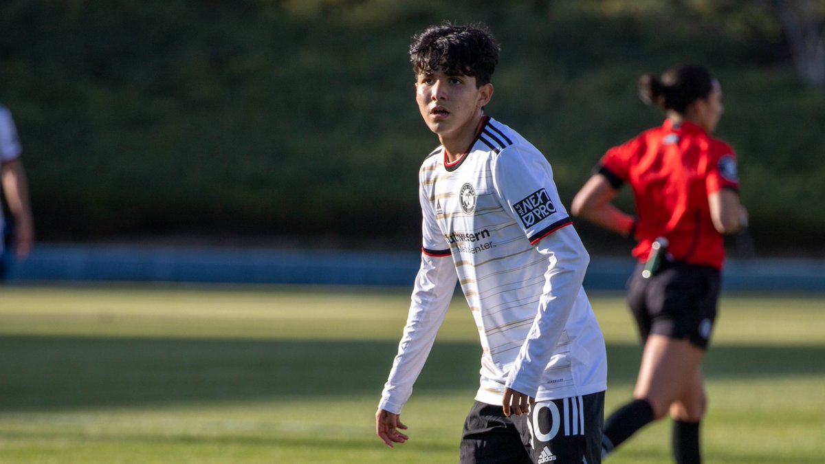 8️⃣ debuts tonight.

The future is bright! 🤩