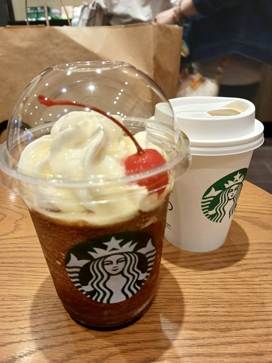 shostyle_666's tweet photo. 2023,3,26⁡
電話の機種変が3時間半かかったから⁡
北区でカフェする予定が潰れたから⁡
⁡急遽畷イオンで⁡カフェ💦⁡
⁡ #機種変更  #カフェ  #delice  #龍神丸  #畷イオン  #スタバ  #shostyle https://t.co/nvwmtGLyN7