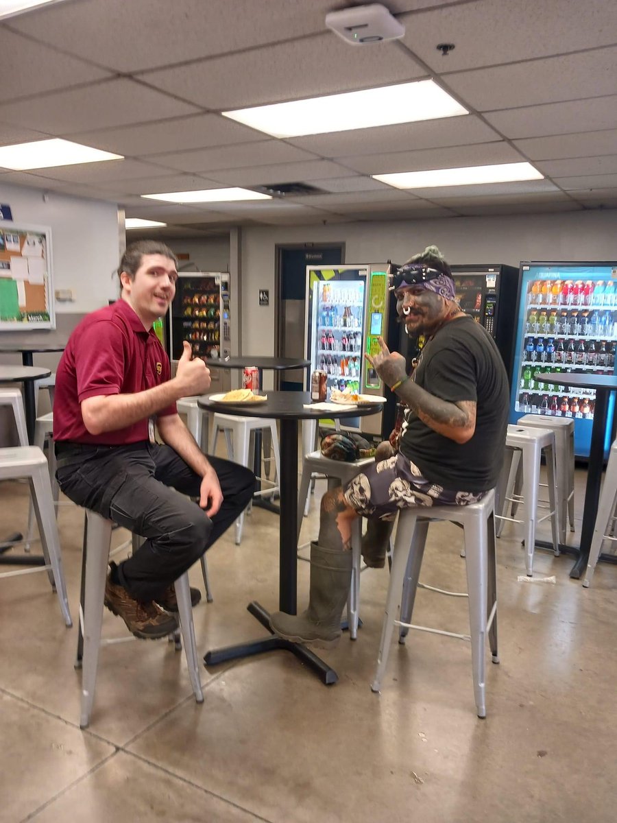 DFW Day Hub tweet media