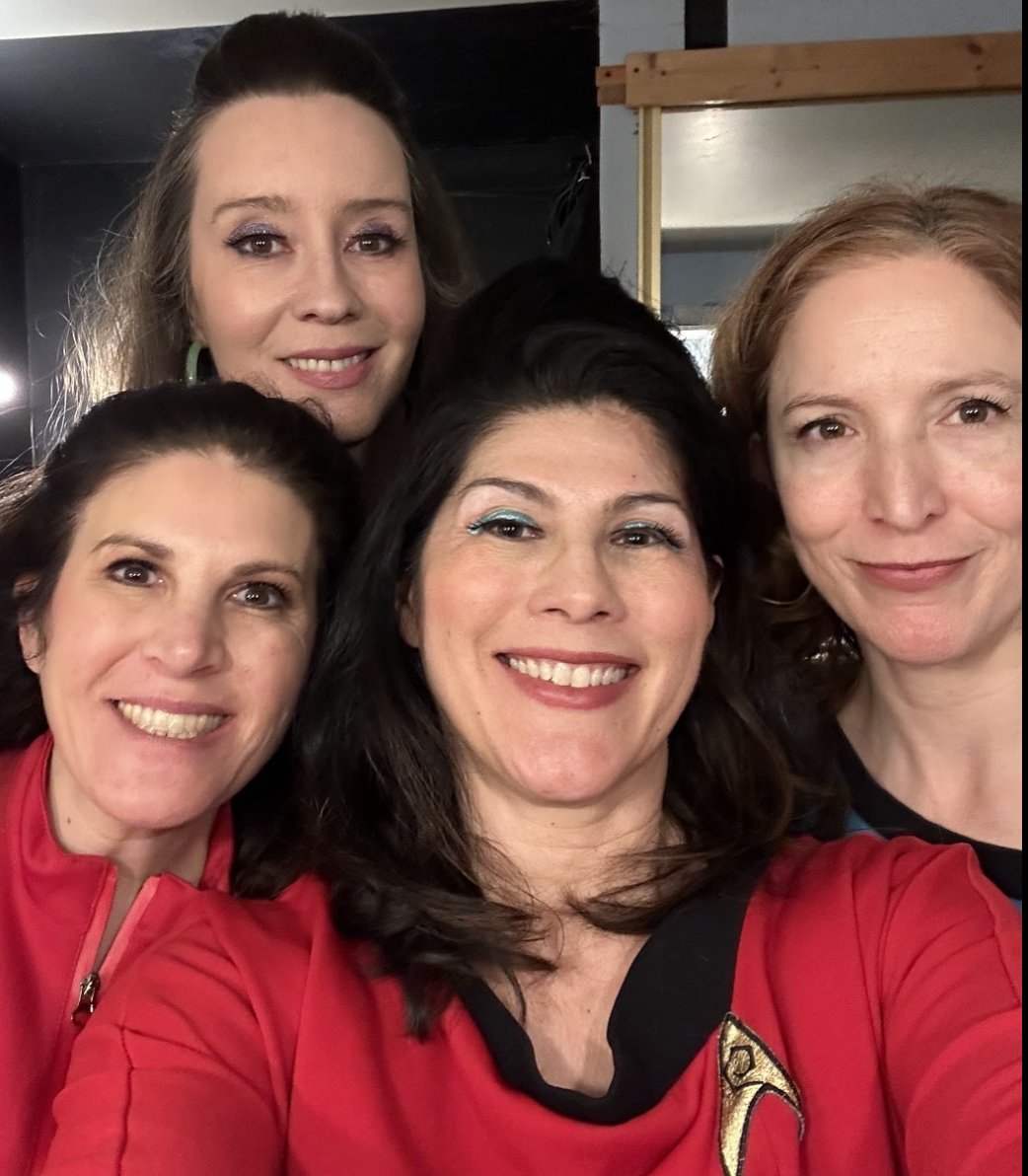 StarTrekImprov's tweet photo. Fun show last night!! Episode 1 saw Captain Agnes Black and the USS Golden Gate fight a long-time foe who was out to avenge the death of his wife. Episode 2 featured hand to hand combat against the Klingons. Until next time! https://t.co/z1WbJhqQss