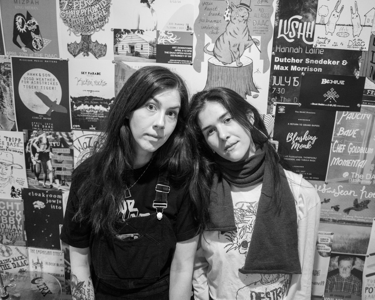 HYHband's tweet photo. NEXT SHOW ANNOUNCMENT! 
MAY 13 Kalamazoo MI at Papa Pete's 
Presented by Sounds of the Zoo
with @AntlerheadMusic @LuciusFoxShred and Daisybox
Tickets on sale now!
https://t.co/eHmBA03F7K https://t.co/1OgprkvQwu